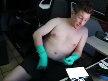 Stream thumbnail rubberglovebird