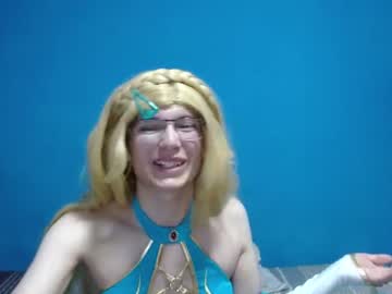 Stream thumbnail sachi_cosplayer