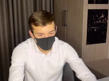 Stream thumbnail saint_noir