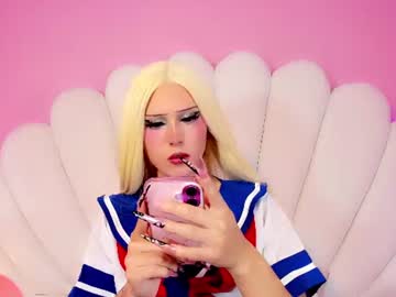Stream thumbnail sandie_doll