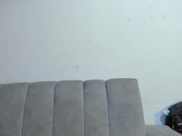 Stream thumbnail santi_twink19