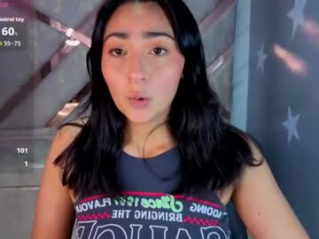 Stream thumbnail sara_lux_t
