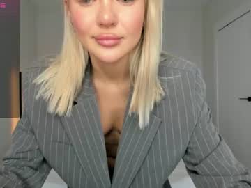 Stream thumbnail sarahphyllis