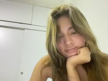 Stream thumbnail scarleth_mike