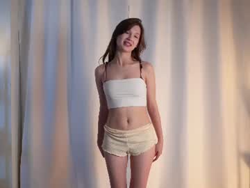 Stream thumbnail selinanesa