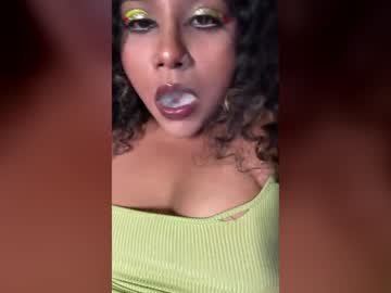 Stream thumbnail sexiicinnamon420