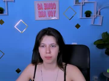 Stream thumbnail shadow_kiss