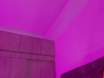 Stream thumbnail shaina_vasquez