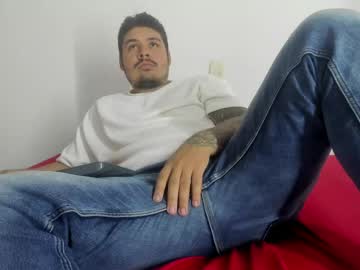 Stream thumbnail sharkmerlin
