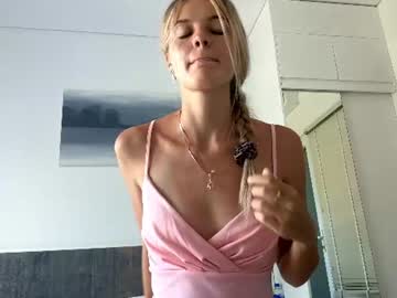 Stream thumbnail sharlenechenier