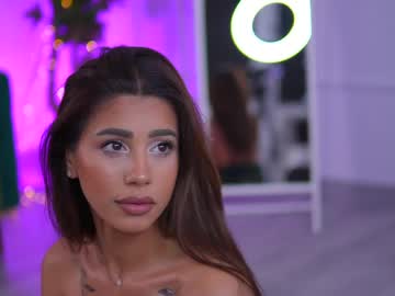 Stream thumbnail siennaruh
