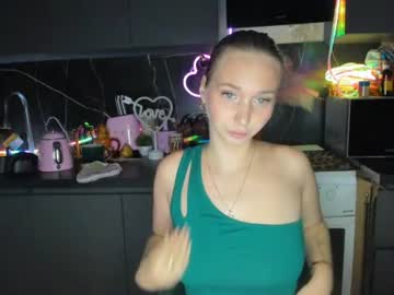Stream thumbnail singlemother5619