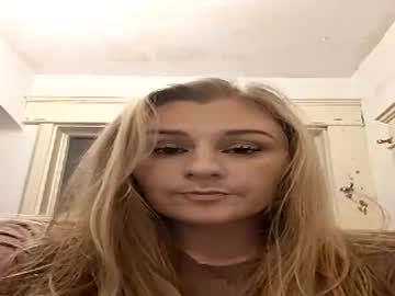 Stream thumbnail sluttychloe143