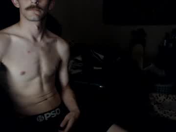 Stream thumbnail sneezeporn1