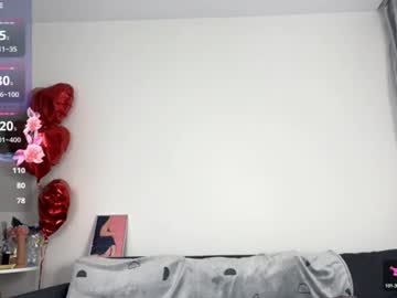 Stream thumbnail sofa_crystal