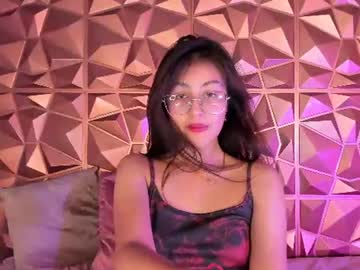 Stream thumbnail sofiileon