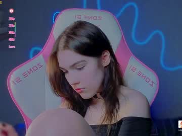 Stream thumbnail sophie_nomenal_