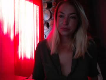 Stream thumbnail steffynicolle
