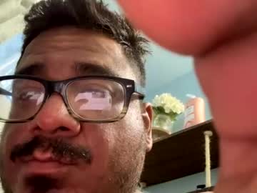 Stream thumbnail stevie_does_it
