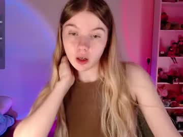 Stream thumbnail strawberry_juli