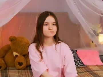 Stream thumbnail strawbunnybite
