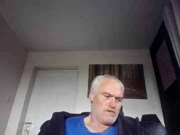 Stream thumbnail stud_1975