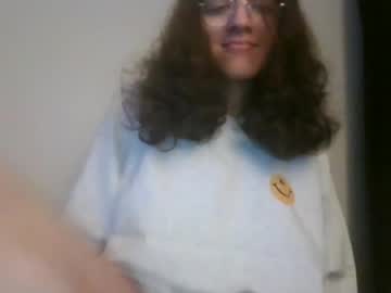 Stream thumbnail susietrash