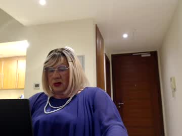 Stream thumbnail suzannebanci