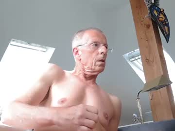 Stream thumbnail suzisshowboyxl