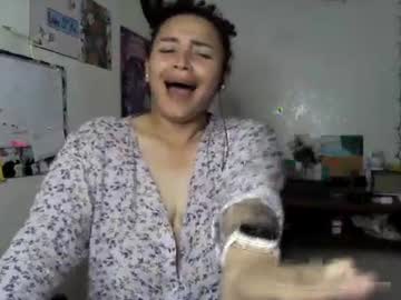 Stream thumbnail sweet_juliw