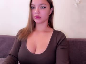 Stream thumbnail sweet_strawberr