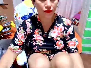 Stream thumbnail sweetmecel