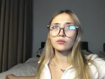 Stream thumbnail sweety_clean