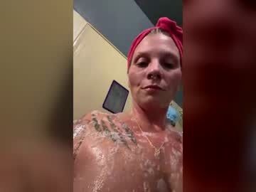 Stream thumbnail tasteekakez
