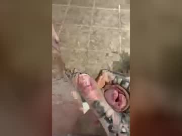 Stream thumbnail teeknots