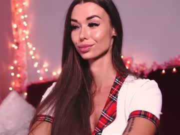 Stream thumbnail the_catlyn