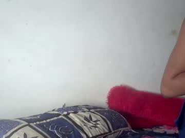 Stream thumbnail the_right_girl
