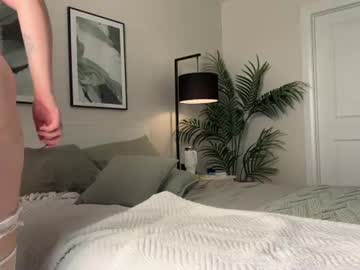 Stream thumbnail thecanuckcouple