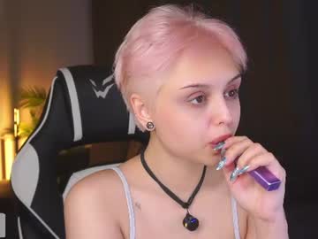 Stream thumbnail tiffany_collier