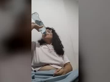 Stream thumbnail tits_naugthy