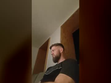Stream thumbnail tokemc