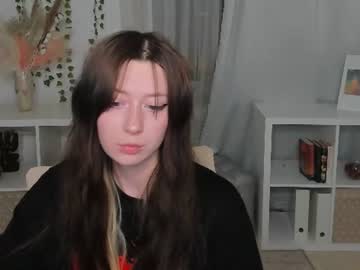 Stream thumbnail trapsaintgirl