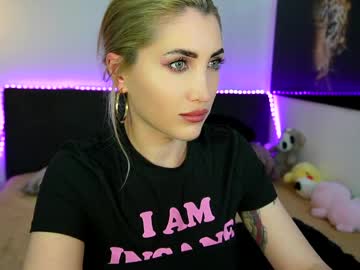 Stream thumbnail tweety_twist