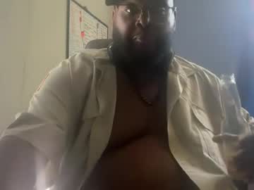 Stream thumbnail undercoverpig