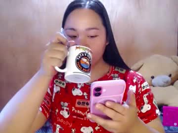 Stream thumbnail urasian_hotchix69