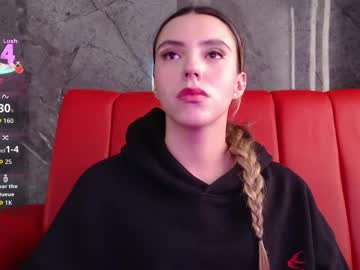Stream thumbnail valentina_red18