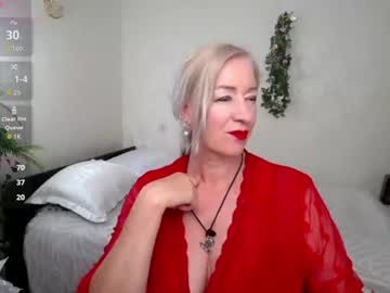 Stream thumbnail vamp_woman