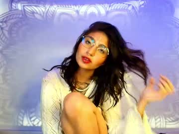 Stream thumbnail velvet_mystic
