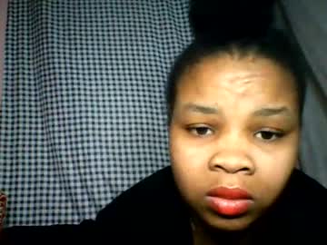 Stream thumbnail velyssa