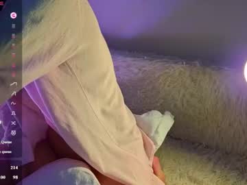 Stream thumbnail very_satrange_things
